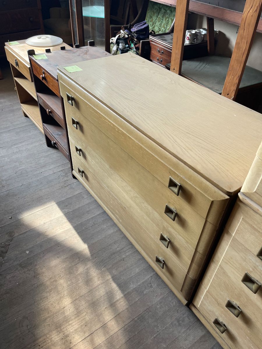 Antique piece 24